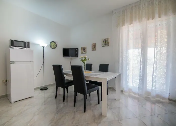 Villa Salvius